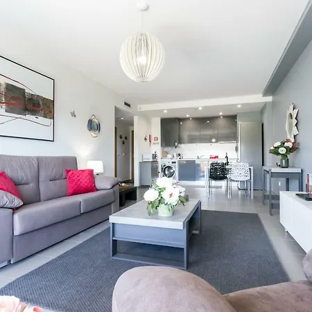 Апартаменты Behappy Magnolia, Praia Da Rocha Beach 350m, Ac Портиман